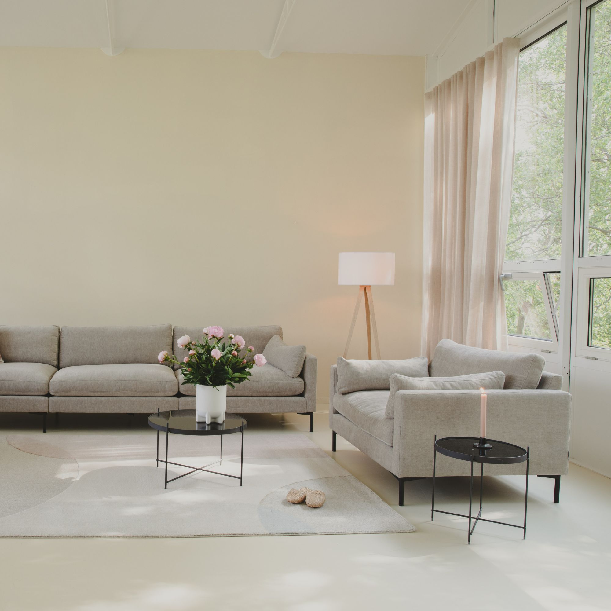 table d’appoint noire cupidon – taille s 9 table d’appoint noire cupidon – taille s – image 9