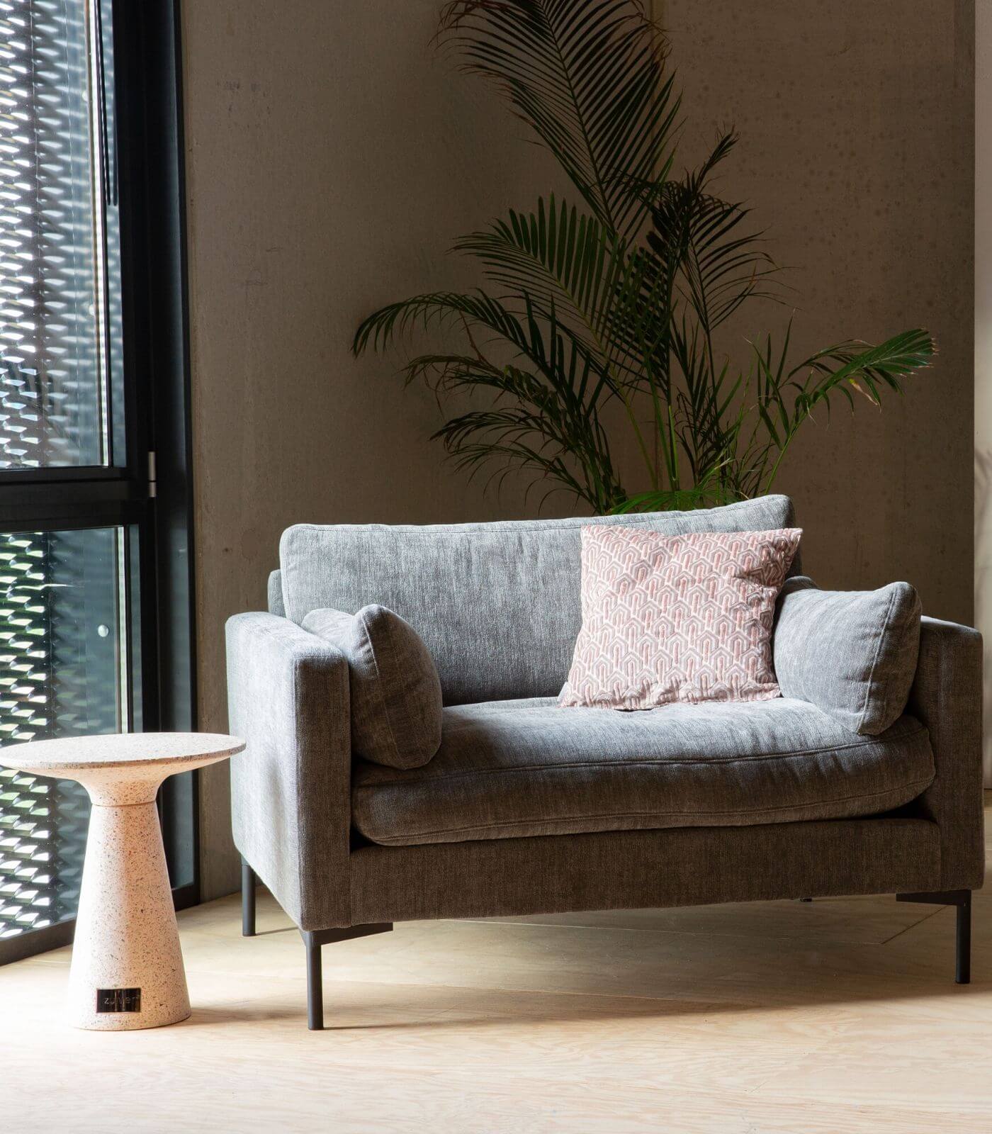 coussin beverly - rose 8 coussin beverly - rose – image 8