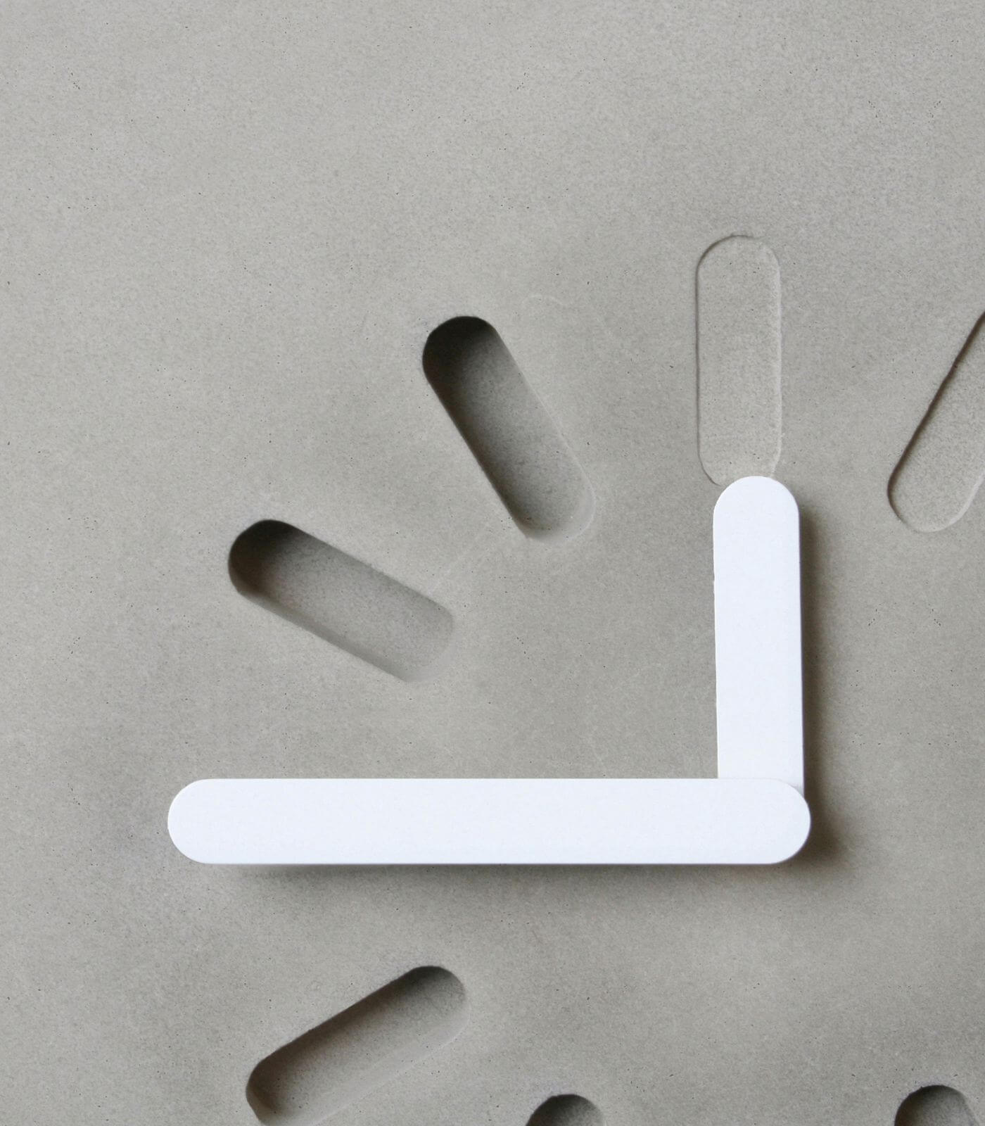 horloge low tech - life in progress - lyon beton 6 horloge low tech - life in progress - lyon beton – image 6