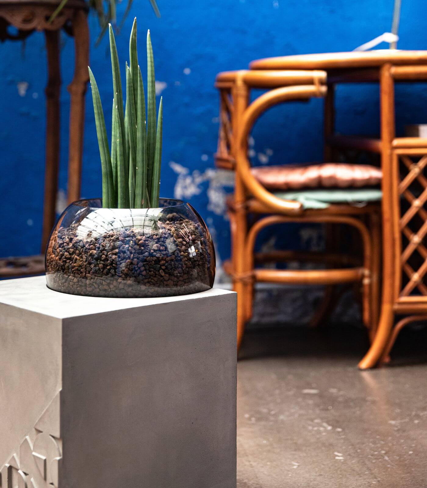 table d'appoint curb - lyon beton 27 table d'appoint curb - lyon beton – image 27