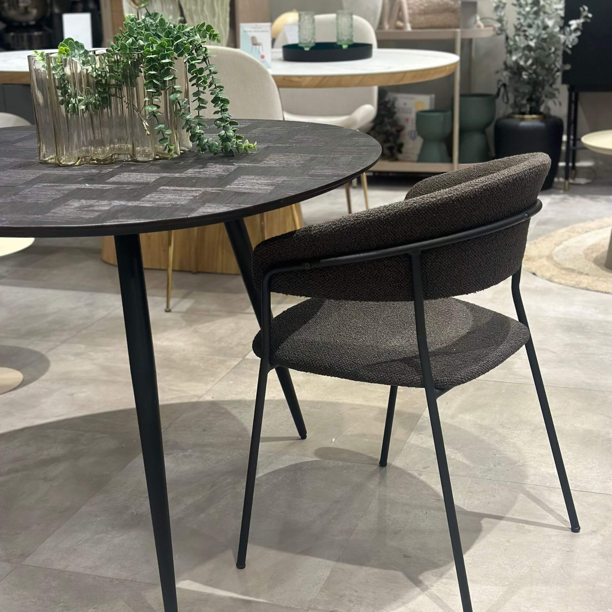 chaise jojo - bouclette - choco 4 chaise jojo - bouclette - choco – image 4