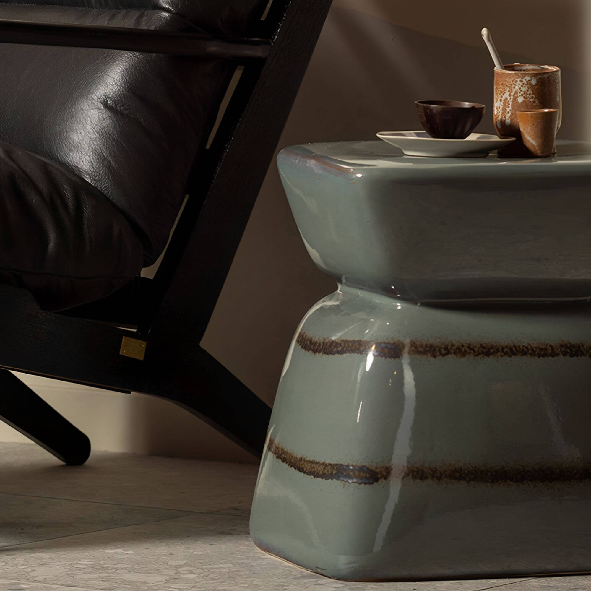 table d'appoint terra - ceramique - l 33 x h 45 cm 2 table d'appoint terra - ceramique - l 33 x h 45 cm – image 2