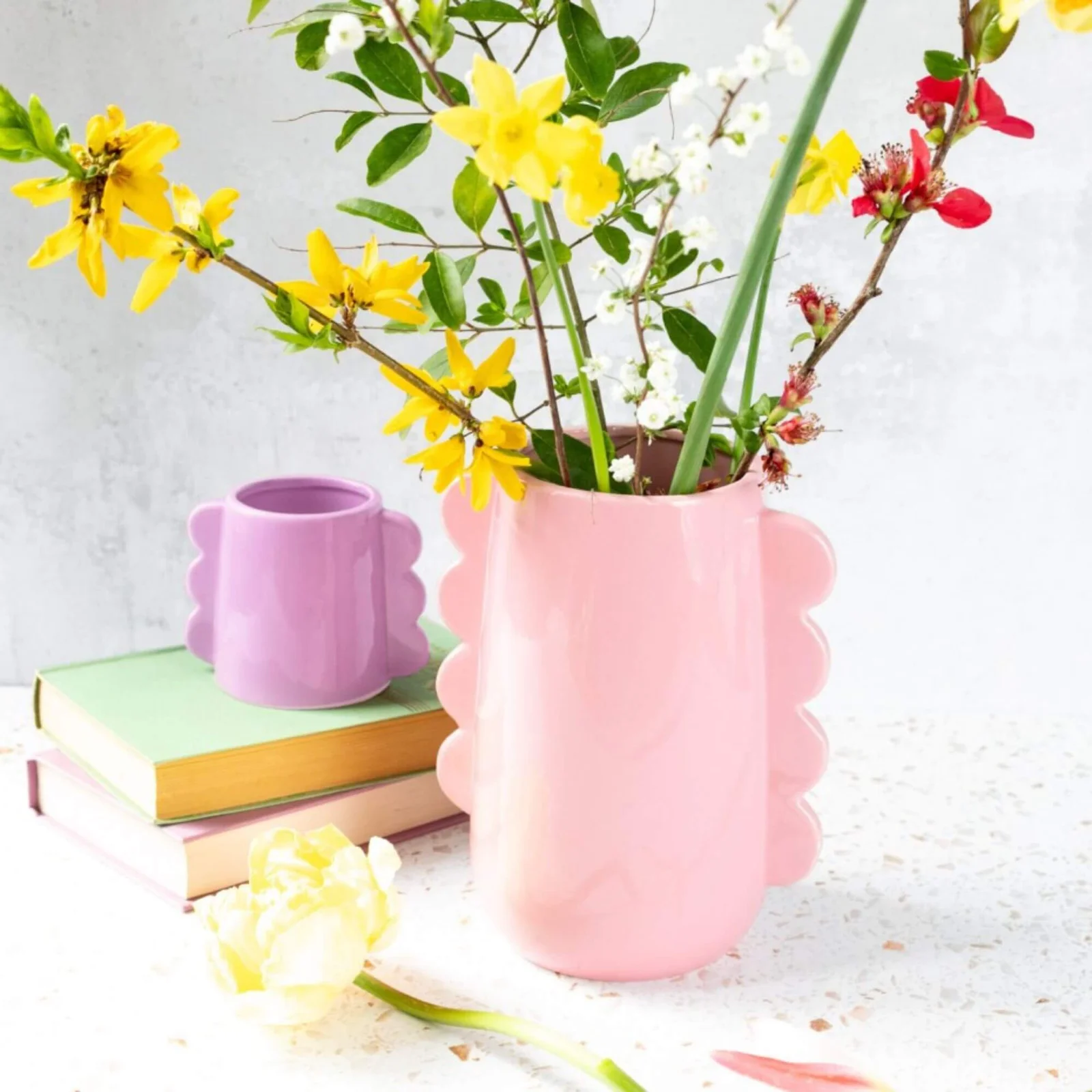 vase waves - violet - ø 8,1 x h 8 cm 3 vase waves - violet - ø 8,1 x h 8 cm – image 3