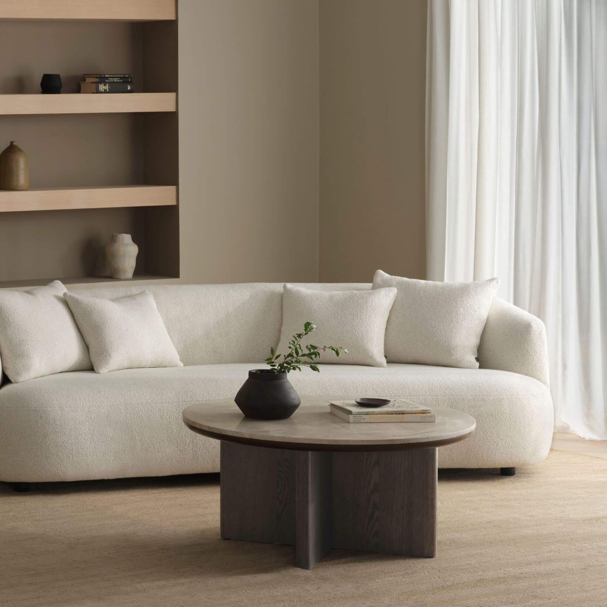 table basse ritz en marbre et chêne – ø100 × h45 cm 11 table basse ritz en marbre et chêne – ø100 × h45 cm – image 11