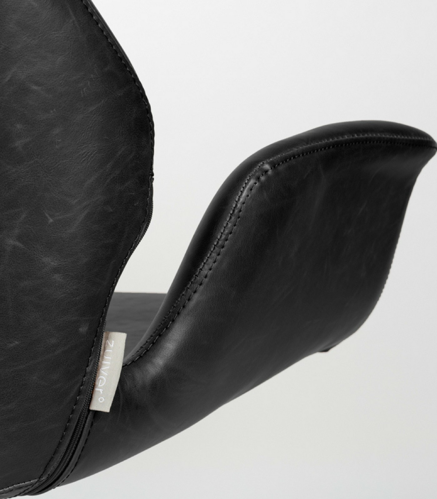 fauteuil pivotant lounge nikki - noir 11 fauteuil pivotant lounge nikki - noir – image 11