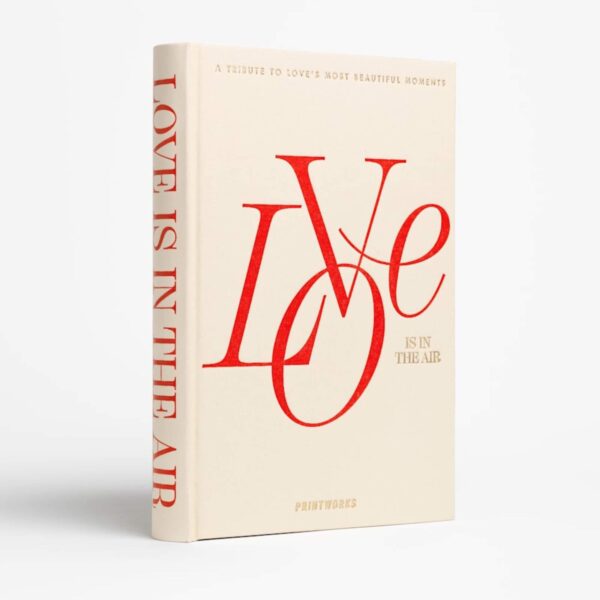 Photo Book - Love is in the Air