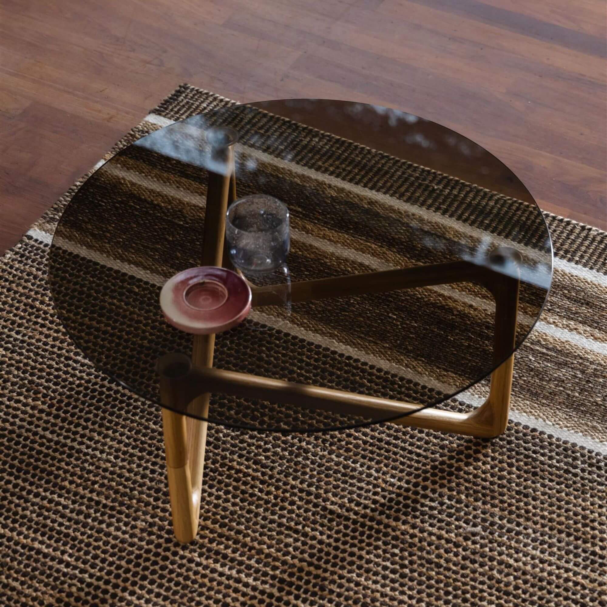 table basse naia - ø 80 x h 40 cm - chêne 9 table basse naia - ø 80 x h 40 cm - chêne – image 9