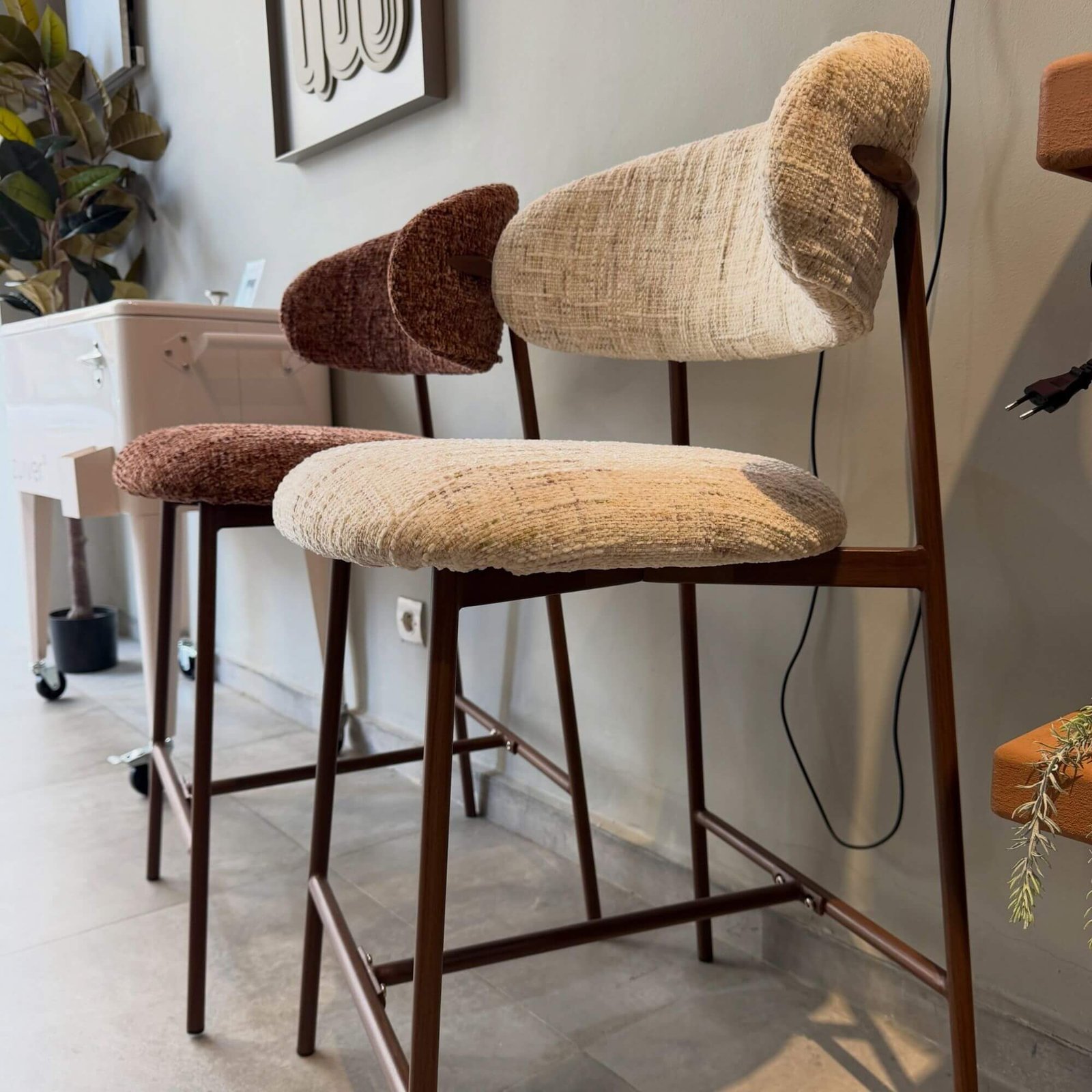 tabouret de comptoir claes 3 tabouret de comptoir claes – image 3